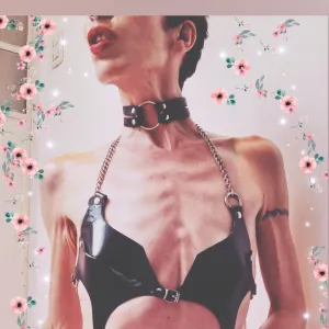 🌷👄𝕥𝕠𝕟𝕚𝕒𝕝𝕠𝕧𝕖𝟜👄🌷