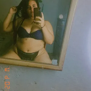 KIMBERLY MENDOZA
