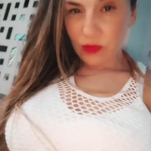 Paris💜 𝔻𝕖𝕝𝕚𝕔𝕒𝕥𝕖  & ωιℓ∂ Mommy💜