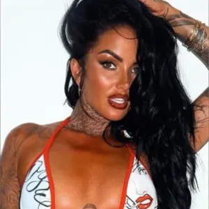 Victoria Blendell 🖤
