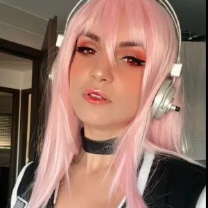 Nuna cosplay