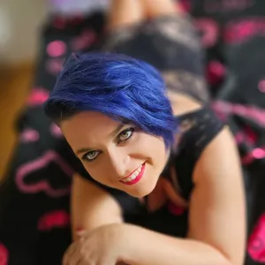 Queen chaos