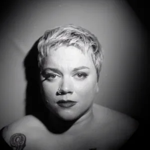 Lydia Loveless