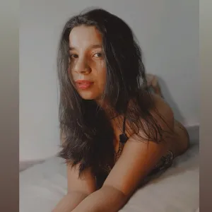 Isabella_Jone