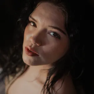 Angela Cortes