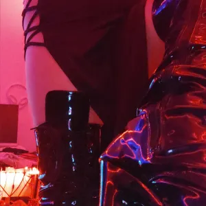 💫𝔹𝔻𝕊𝕄 ℚ𝕌𝔼𝔼ℕ💫
