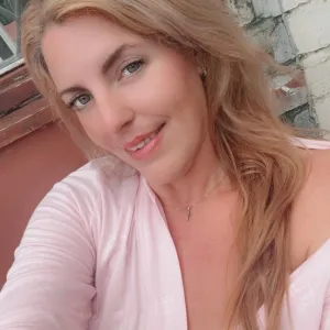 Ms Rose Candi 🌹