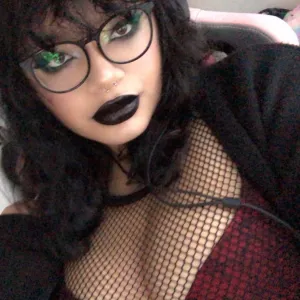 GothicWitch13