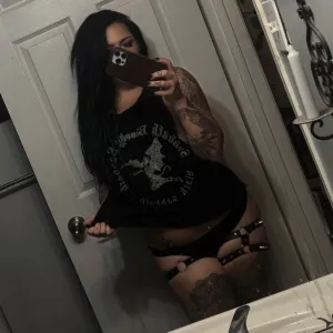 Roxy Rotten 🔞