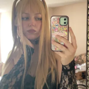 mia💜