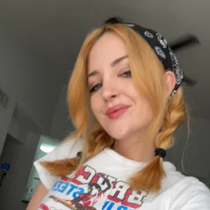 Katya Hart 💕