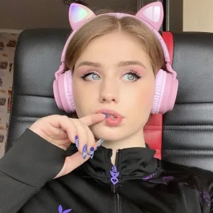 🌺🌸𝒜𝒹𝑒𝓁𝑒🌸🌺