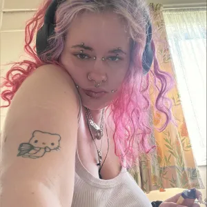 Kitty 💖✨