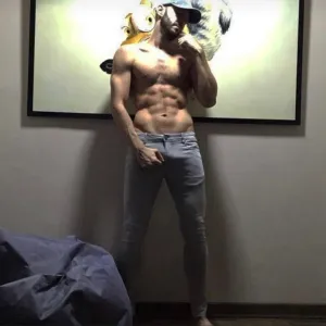 NakedGamer
