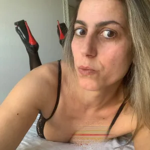 Melanie_Swinger♠️