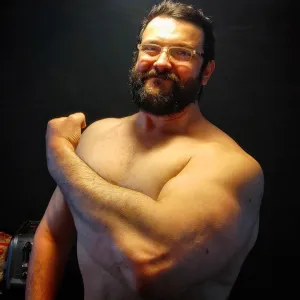 Papi Izzy