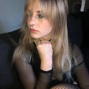 Bella