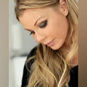 Amina Axelsson