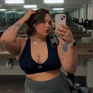 Beefcake Babe 💪🏻🍰