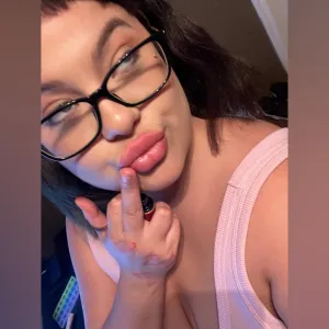 Angie🤫