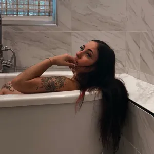 violet marie