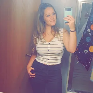 Your amateur mom next door 💦😜