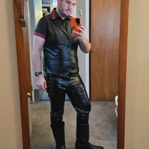 LeatherbttmJai