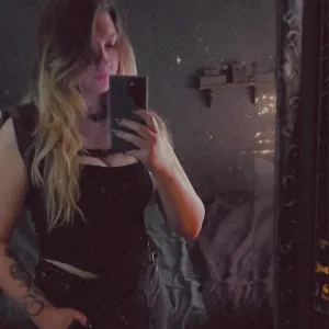 Luna Jade