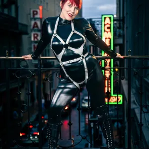Goddess Greta Vanderthrust