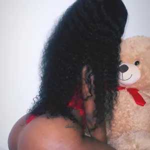 QueenZaeee