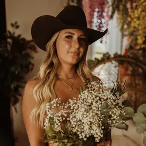 Cowgirl J 🤠