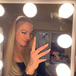 Lizzy Lush