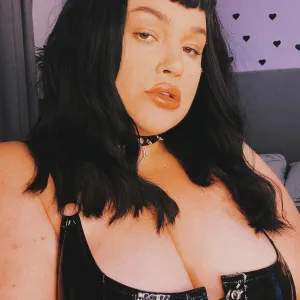 Daisy Hart - PREMIUM