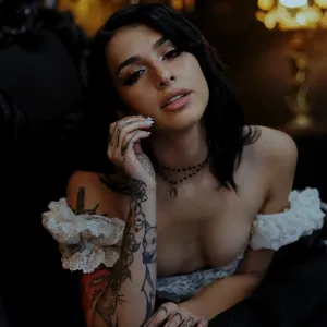 Emo Girl Sloan 🖤