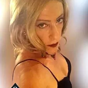 ⭐🌸🍀 Lynne Trans 🔥🌶