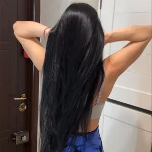 Hair fetish babe