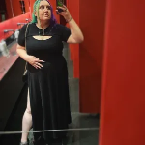v