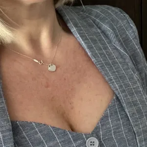 Wife_mum_1977