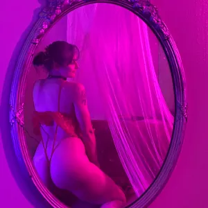 Alice G