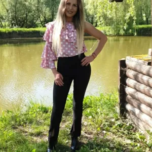 Ella_Bella