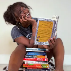 Raina Readswell 📚