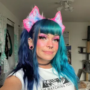 Shi