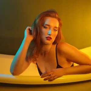 Cheri XO Burlesque