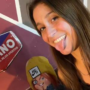 Mika M1lk - VC Sexting Delicius!