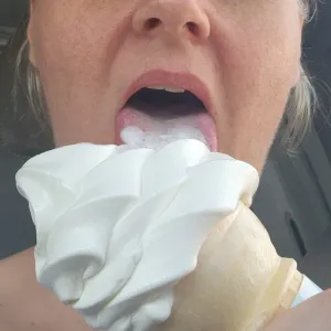 Amybbclove1
