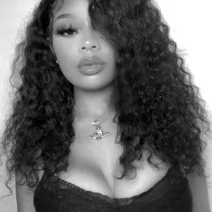 Niavipx💫