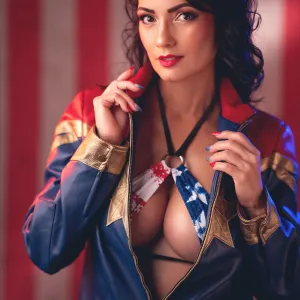 Ivy Cosplay
