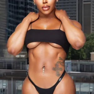 The Body💋
