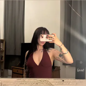 𝔠𝔥𝔢𝔯𝔯𝔶 𝔟𝔩𝔬𝔰𝔰𝔬𝔪 🌸
