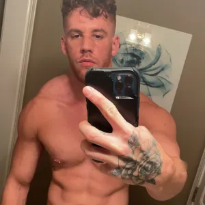 Chris 🦴 White